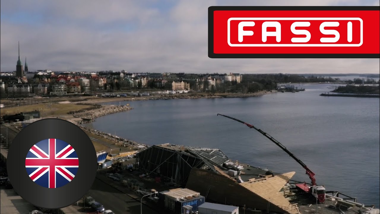 Fassi F2150RAL, a revolution in knuckle boom cranes
