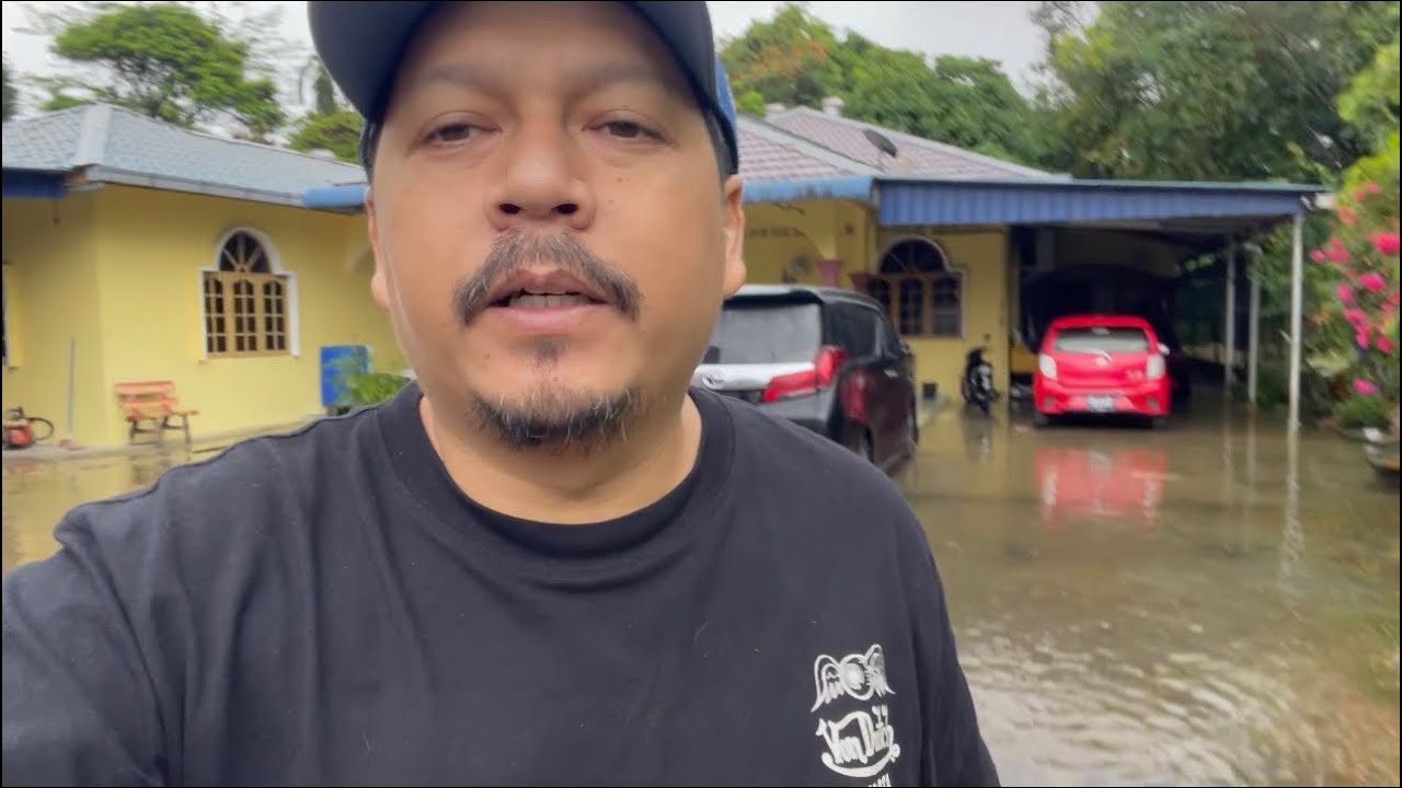 RAYA KE 3 - BANJIR HUJAN LEBAT SANGAT !