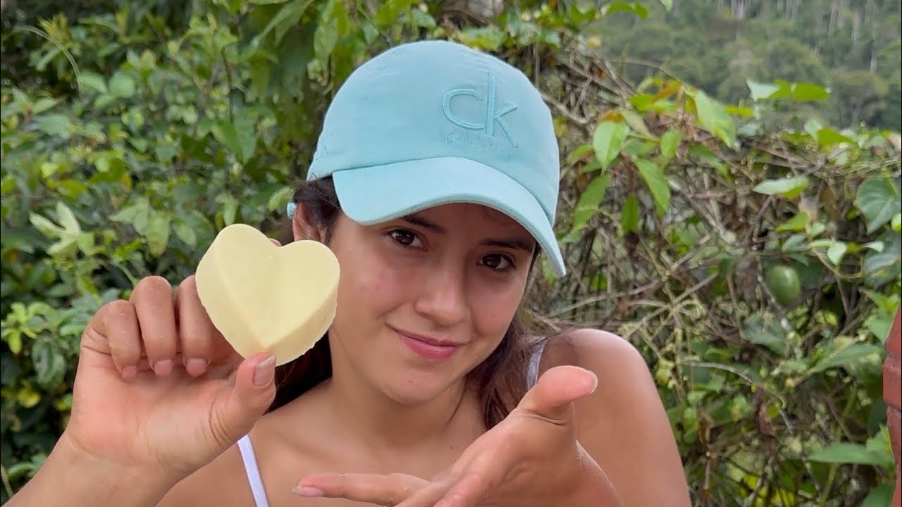 This Is How White Chocolate Is Made 🍫 ~ Saida ZC ~ 💚