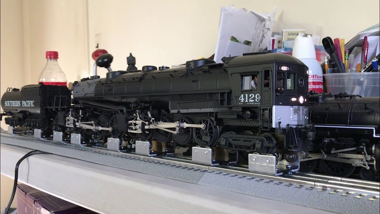 FAST MTH O Scale Premier Articulated Steam Locomotives on New Test Rollers (80+ MPH)