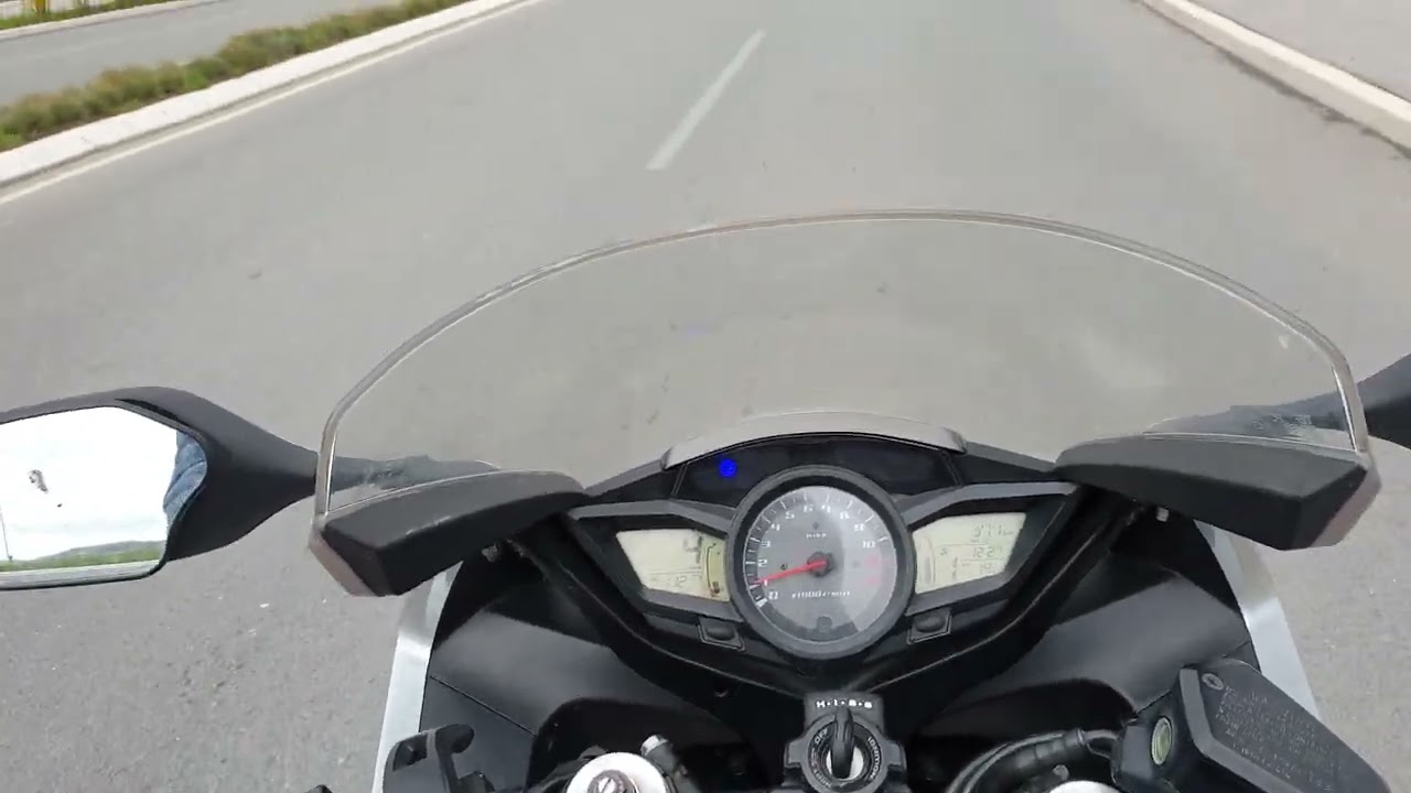 Honda VFR 1200 DCT acceleration between 0-100 no flash ecu all stock