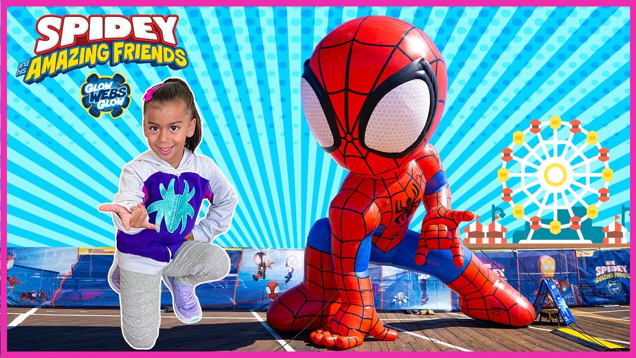 Spidey and His Amazing Friends Glow Webs Glow Event at the Santa Monica Pier | Audrey's Adventures