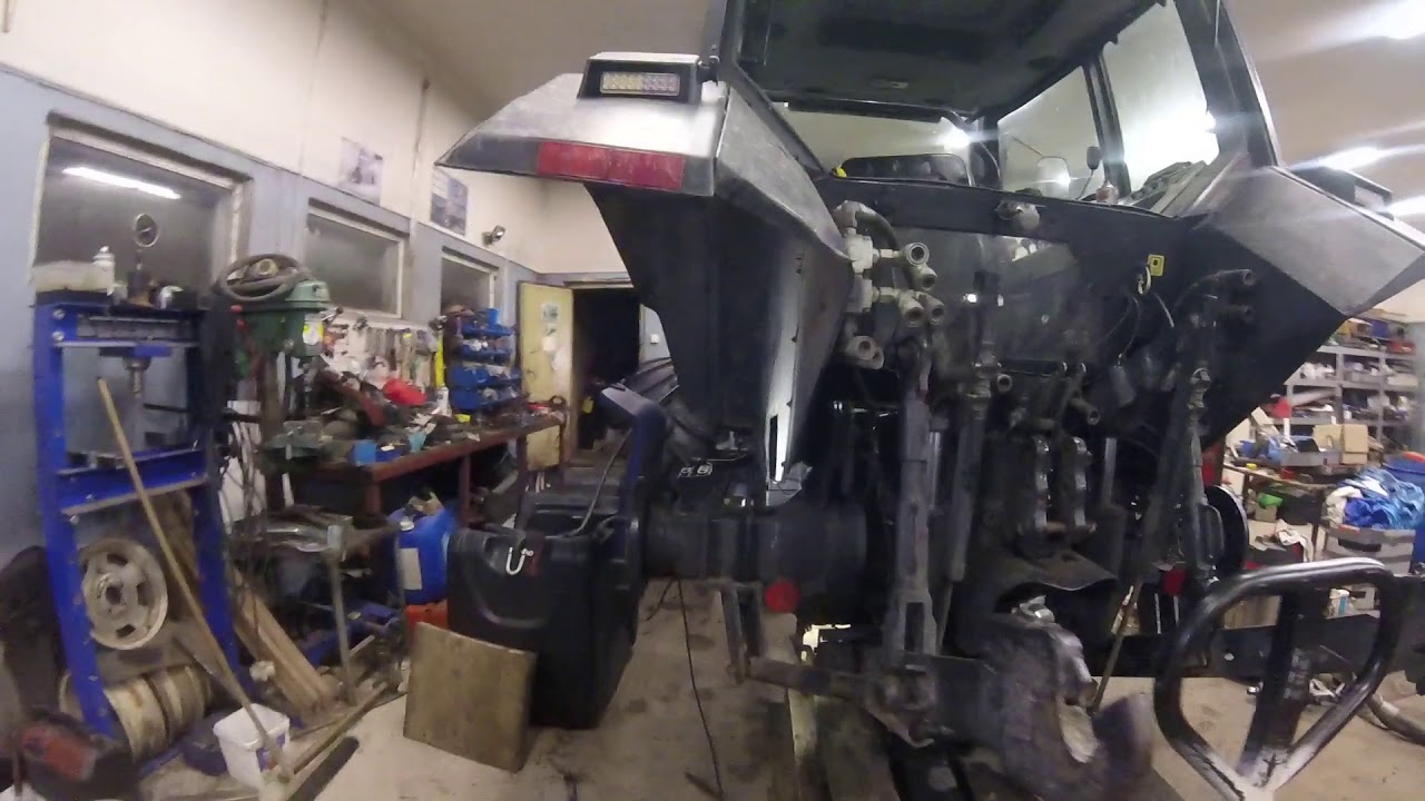 valtra gearbox day 2
