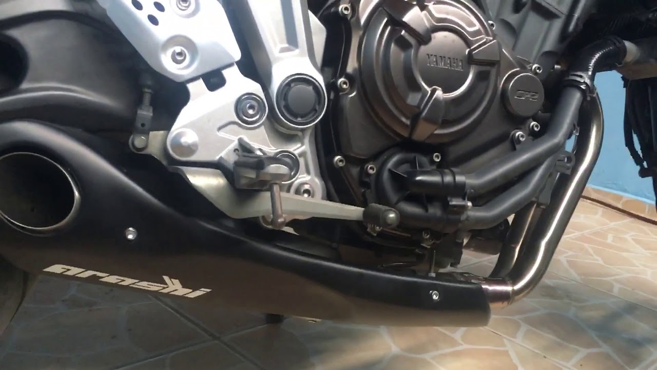 Mt 07 escapamento Arashi Taylormade ( ronco )