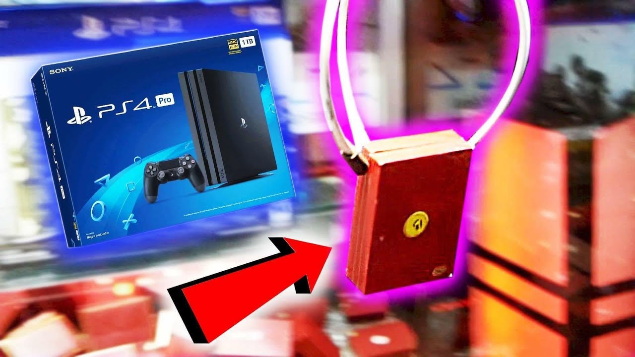 There’s a PS4 in this Claw Machine...