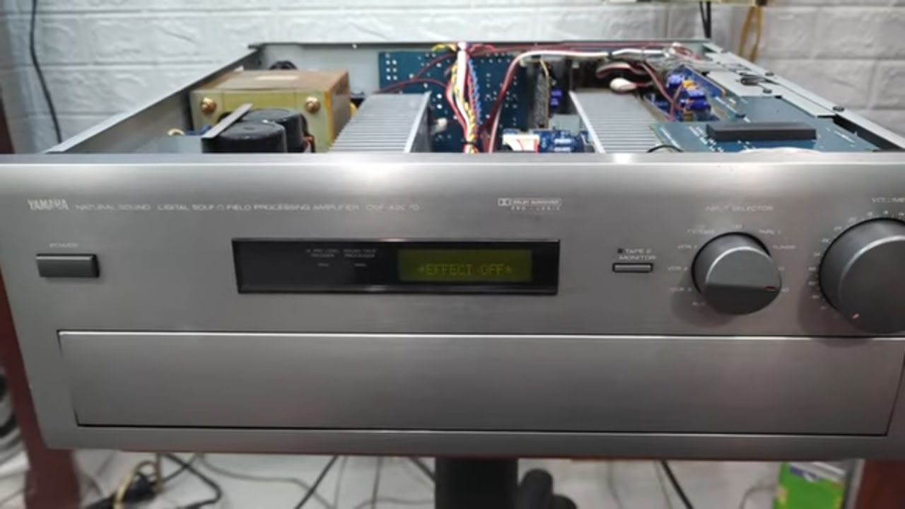 Đã bán.. Amply đa kênh Yamaha DSP A2070 - điện 220V - CS 350W ghép vang karaoke ngon