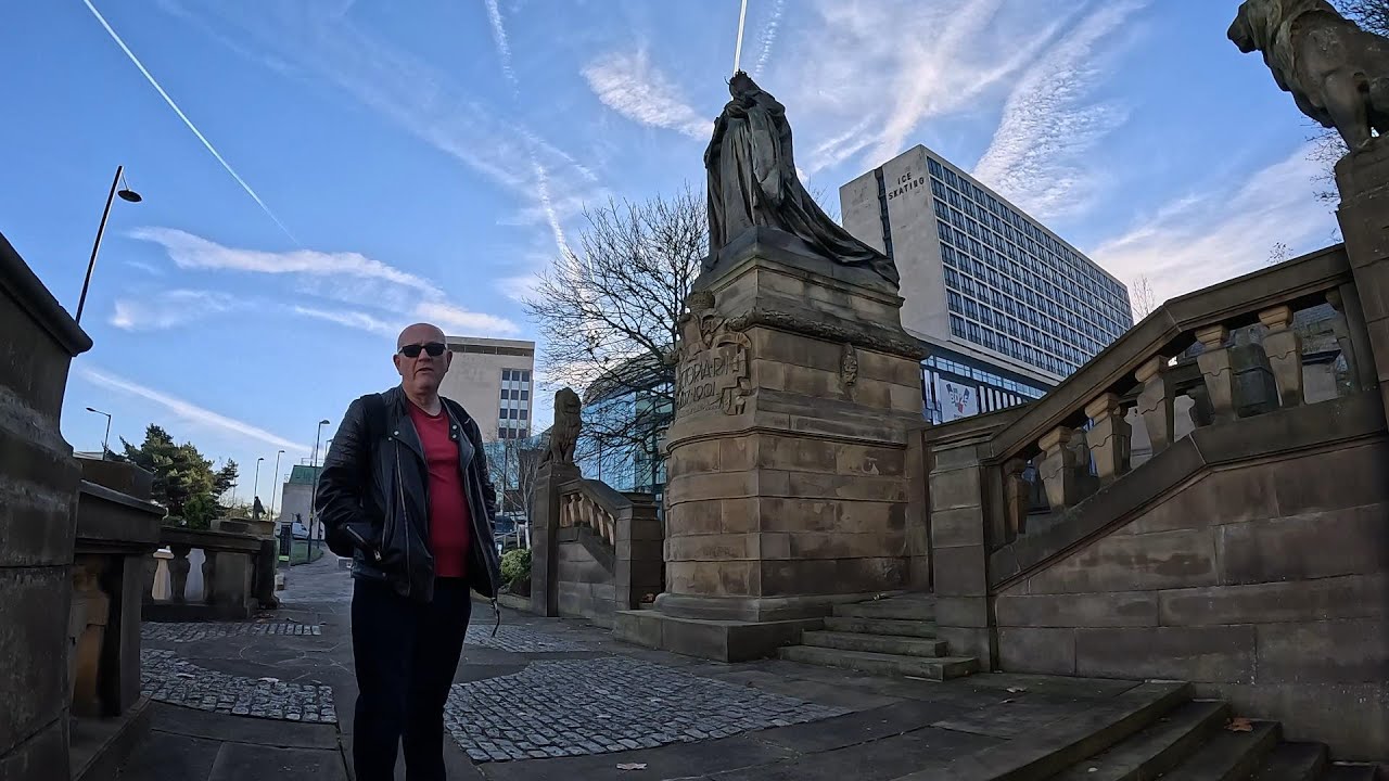 Экскурсия по Брэдфорду с дядей Виктором.