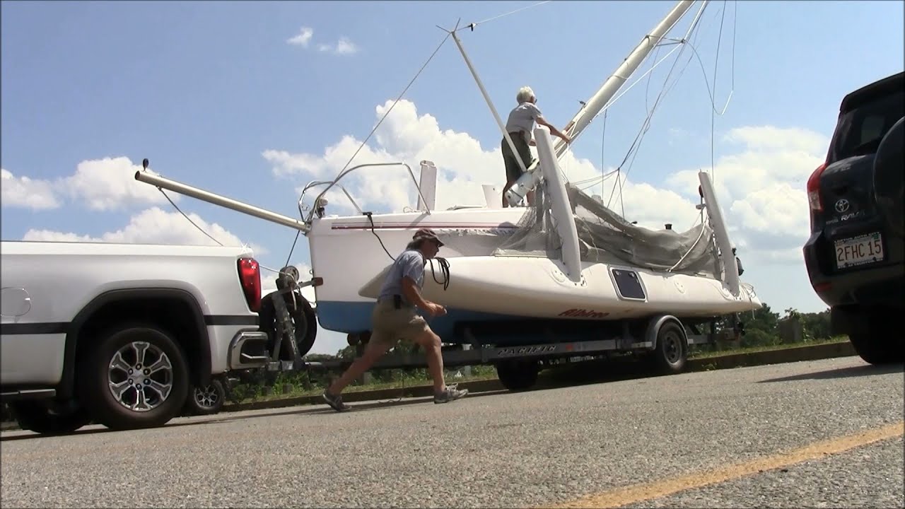 Corsair Sprint 750 Mast Raising