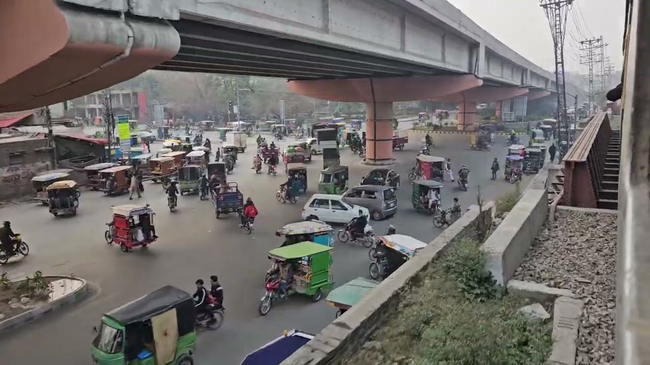 Good Bye 👋  Lahore Railway station | Tezgam 7up yo Rawalpindi | 5 Hours Late | Train Updates Videos