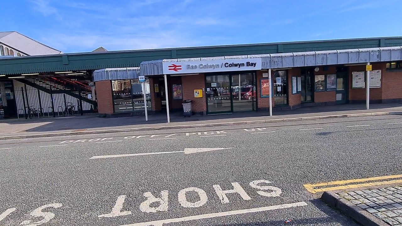 Colwyn Bay Train Station. Classes 197, 67 and 158's.