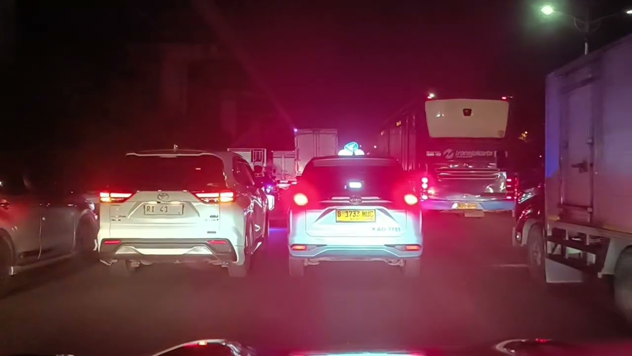 PLAT RI 41, JUMPA  DI TOL JAGORAWI, BAGUS,TANPA TET TOT - TET TOT