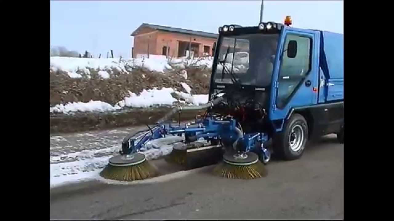 ZAMIATARKA ULICZNA www.budromet.com.pl