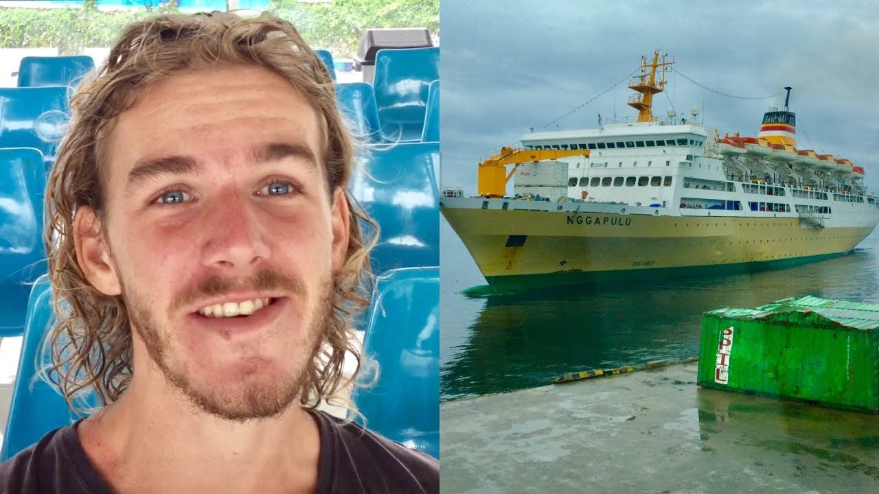 Tourist Refuses To Eat Food On Indonesian Cruise Ship