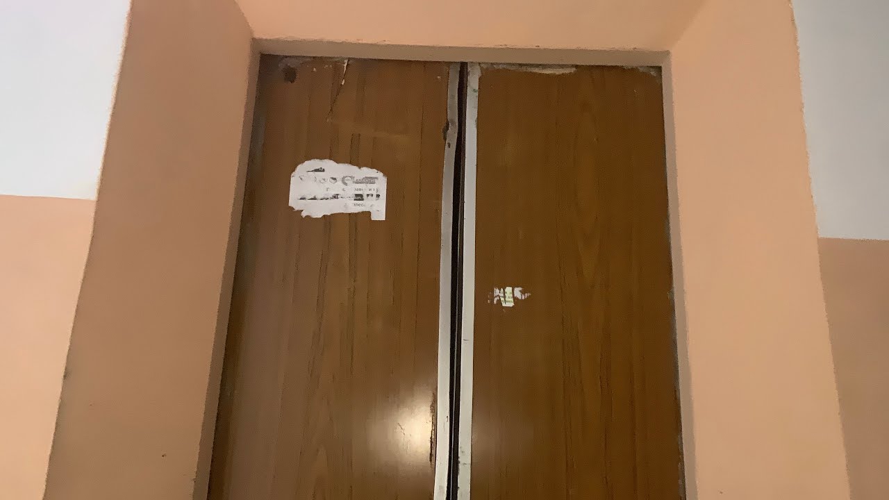 Лифт КМЗ 1979 г.р (Николаев, Озёрная 4 п.2)