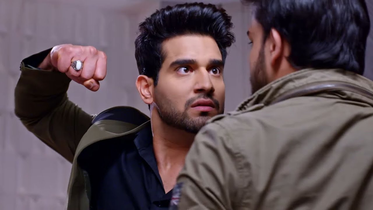 Akshay का क्यों उठा हाथ Ranbir पर? | Kumkum Bhagya | Full Ep 2493 | Zee TV | 24 Jul 2023