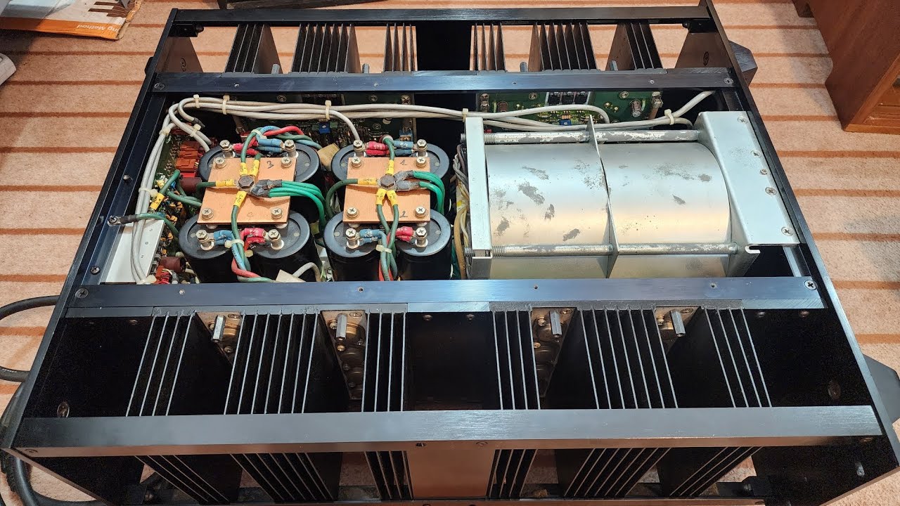 Amply siêu khủng long hiếm gặp 32 sò motorola công suất hơn 1000W - Châu Audio 0987.468.150