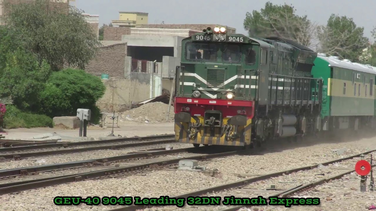 GEU-40 9045 With New Luxury Train Jinnah Express | High Speed Blast