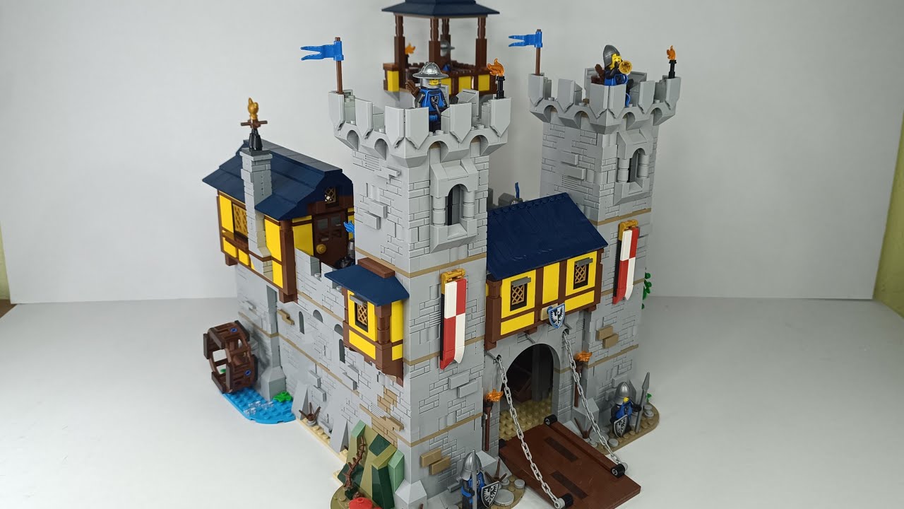 Black Falcon Castle Lego MOC Review