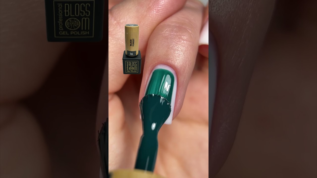 Blossom Gel Polish 16 “Black Forest” – Deep Green Elegance for Power Looks 🌲 
