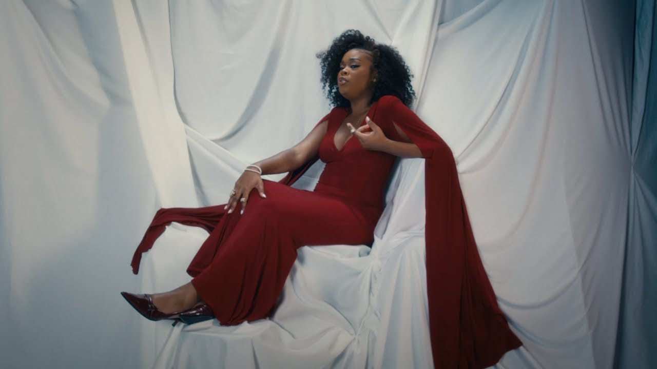 Angelcy ft. Jungeli - Pas de Ralentir (Clip Officiel)