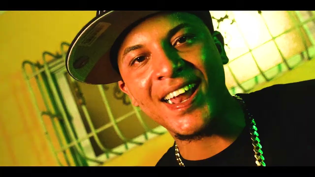  RONNY GTA  El KOMICO DE HERRERA PACA DE MILES ( VIDEO OFICIAL)