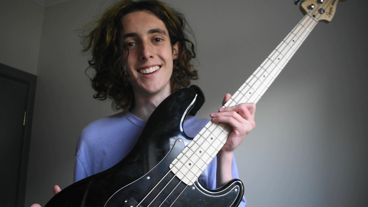 i am not good at bass | squier affinity p-bass