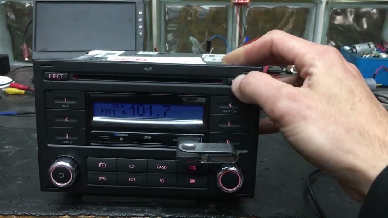 Teste rádio original Volkswagen INF2-MID