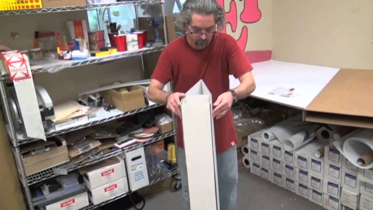 How To: Assembly of a Cardboard Beam for your cardboard standup cutout prop