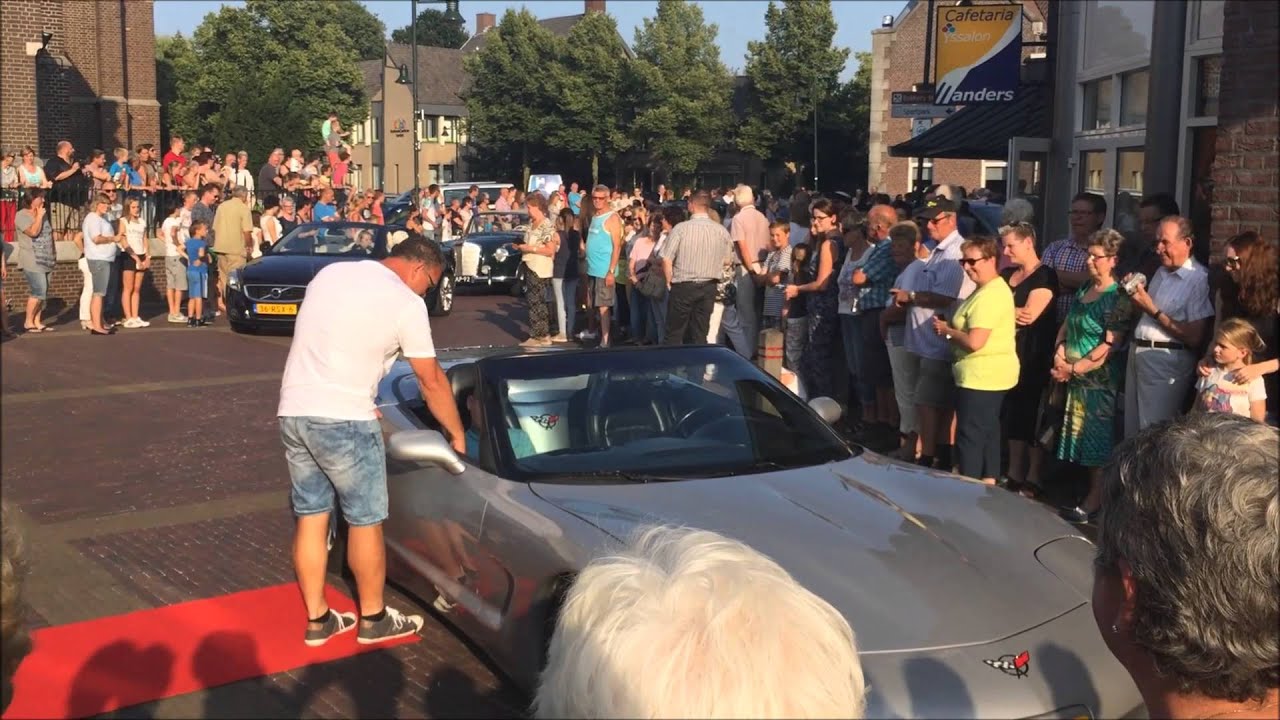 Basisschool de Zjwiek - Galabal 2015 - Optocht (sfeerimpressie)