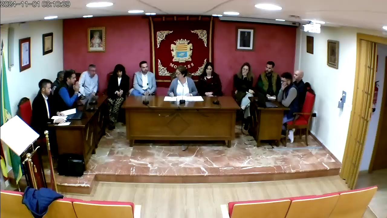 PLENO EXTRAORDINARIO DEL AYUNTAMIENTO DE MORILES DE FECHA 31/10/2024