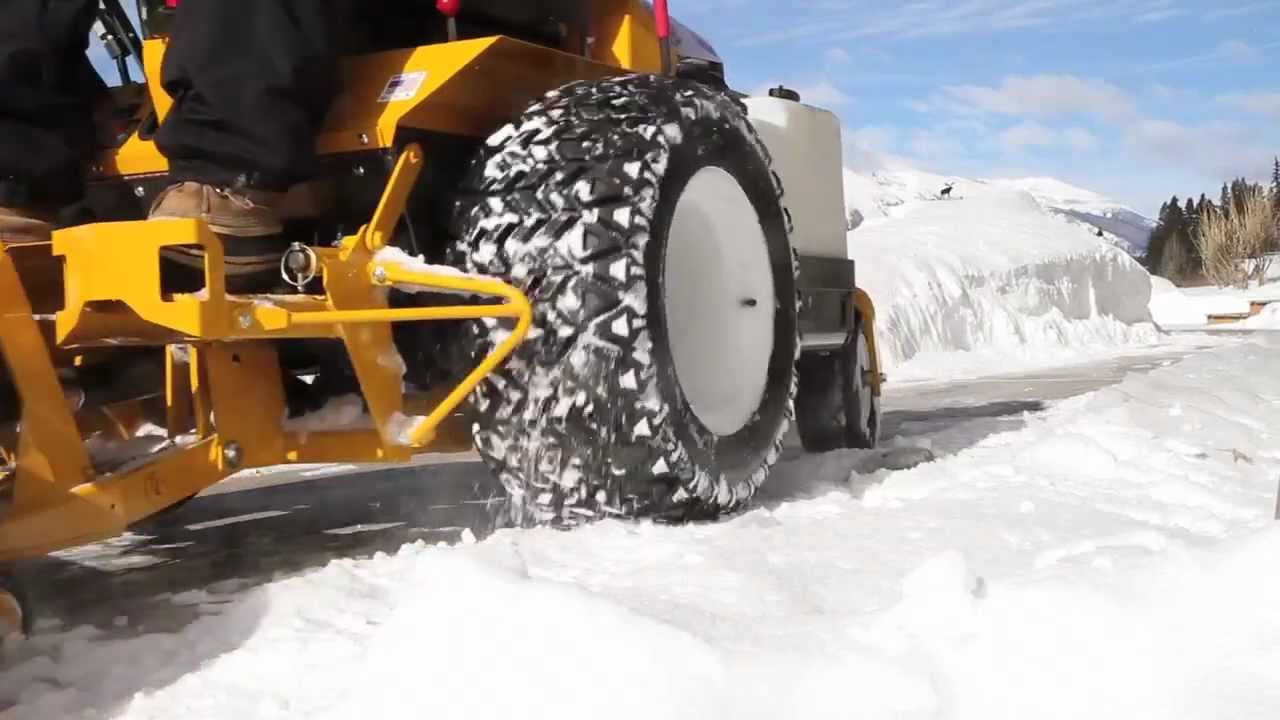 Walker Mowers | The right product to remove snow
