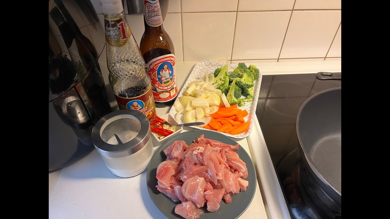 Thai kycklingwok med vitl&ouml;k, chili och gr&ouml;nsaker (del 1)