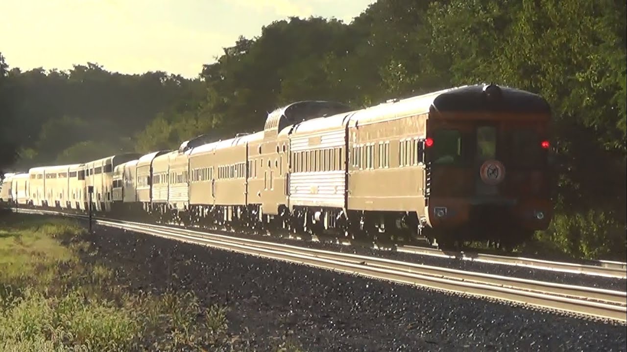 Ten Private Cars on California Zephyr Led by AMTK 822