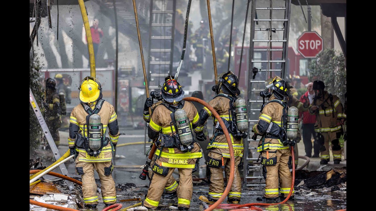 Jacksonville Fire Rescue department goes 2nd alarm at hidden apartment fire
