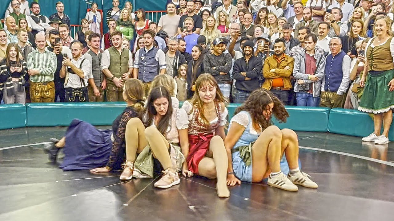 Oktoberfest 2024: Girls Compete on the Wild Devil’s Wheel!
