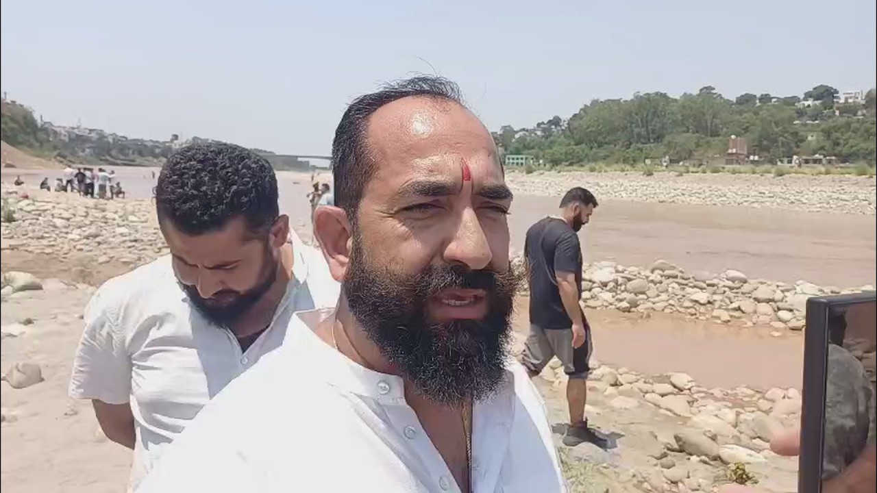 Kunjwani student drowns in Tawi River; Search operation underway
