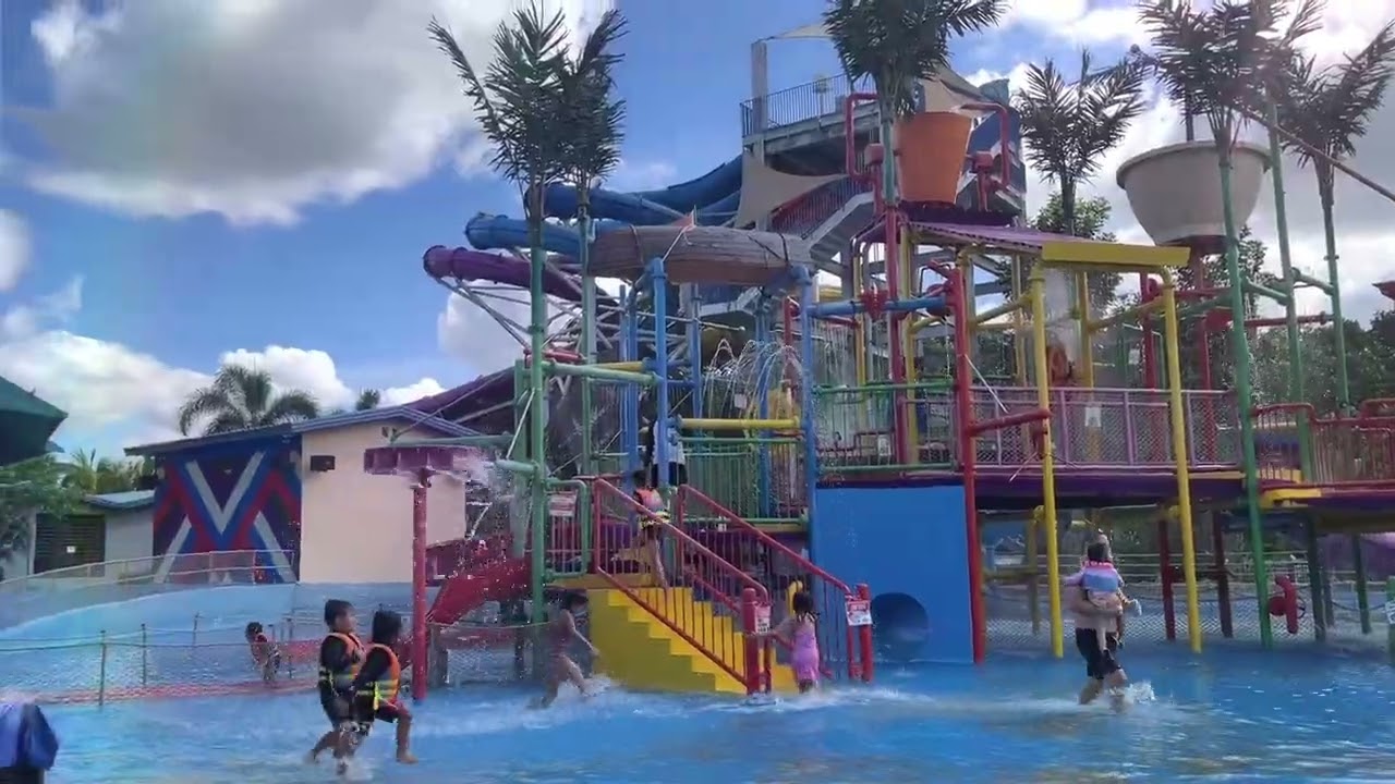Celebrating Christmas 2025 in Aqua Planet Pampanga