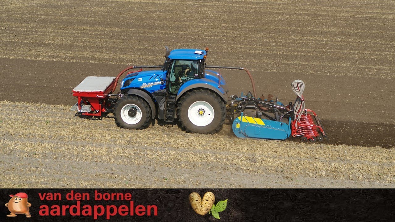 Seeding covercrop trail New Holland T7.290 and Imants spadingmachine