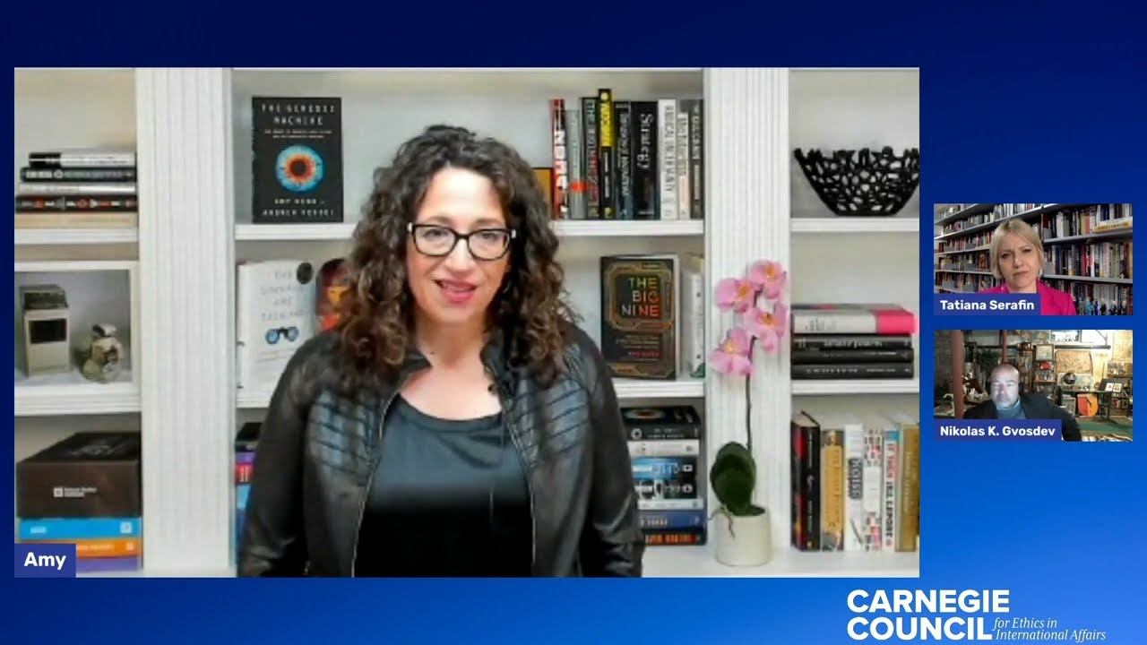 Amy Webb: Synthetic Biology in the U.S. vs. China
