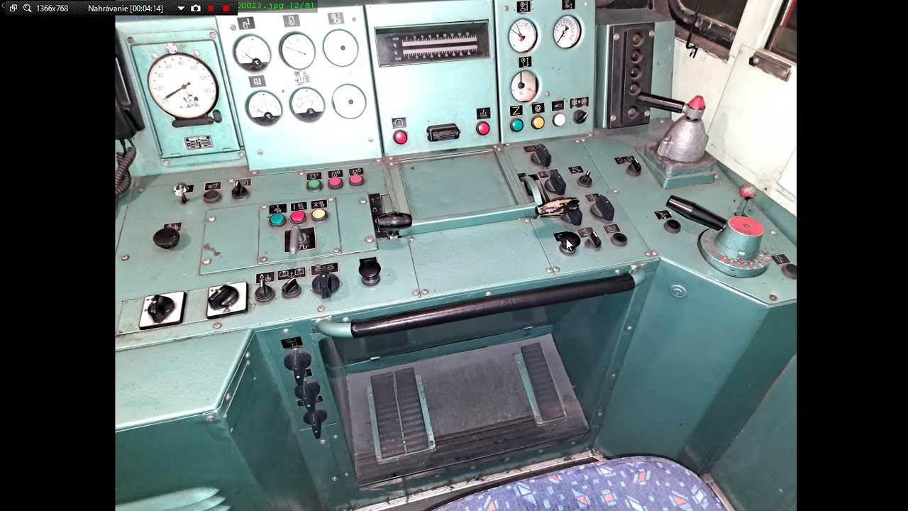 Popis pultu 754 Okuliarnik