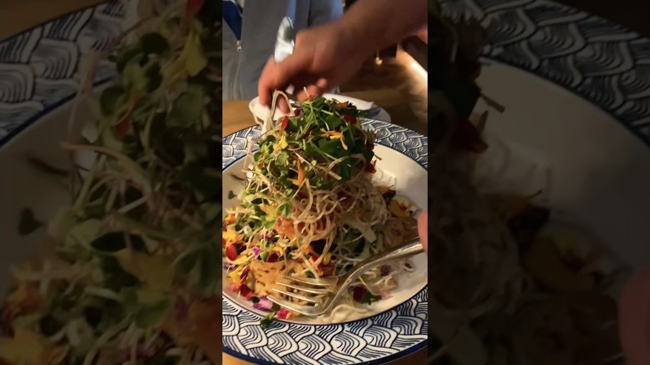 Susur Lee's 25 ingredient Singaporean Slaw @Lee Restaurant #susurlee #salad #slaw
