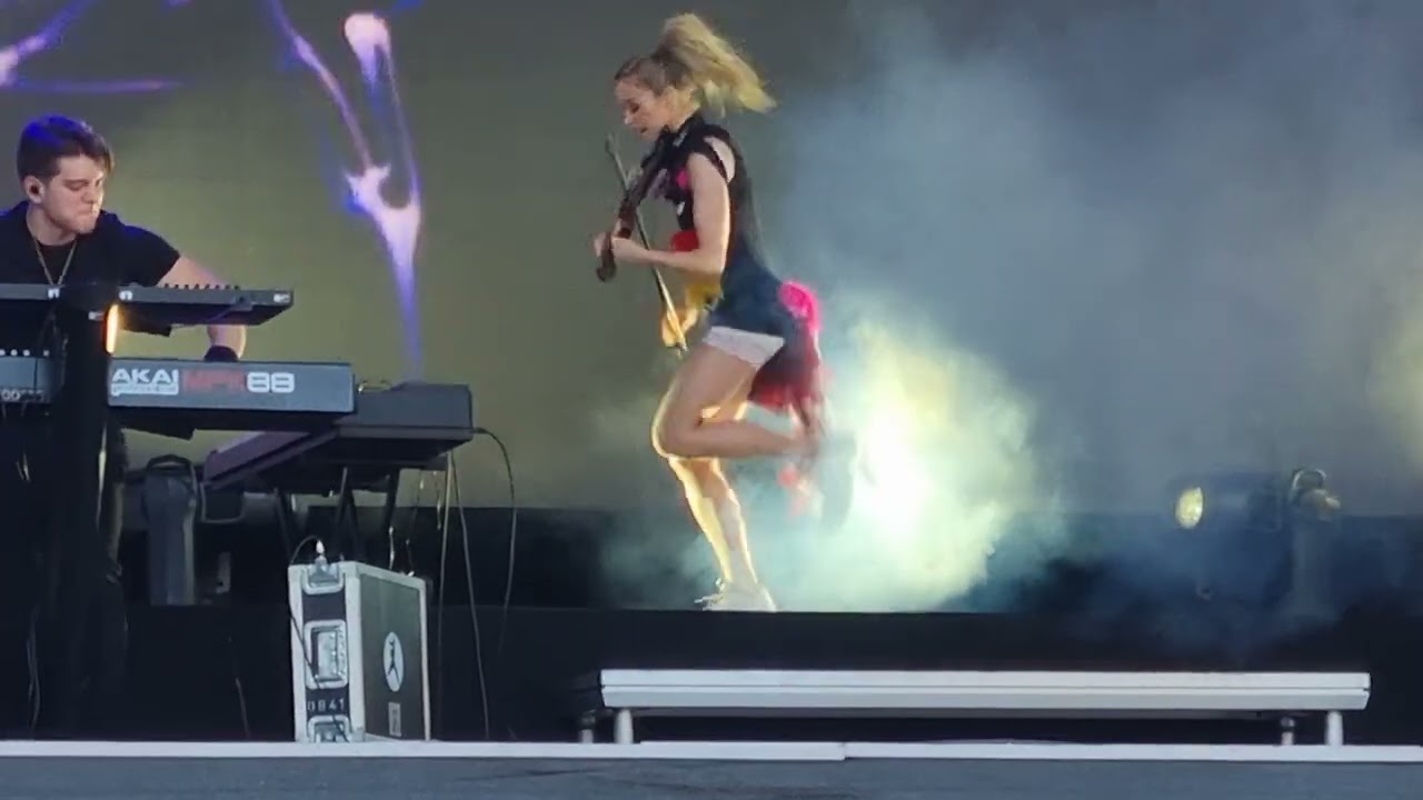 Lindsey Stirling - 