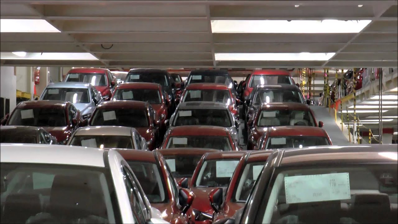 Desembarco de Mazda en el Puerto de Barcelona