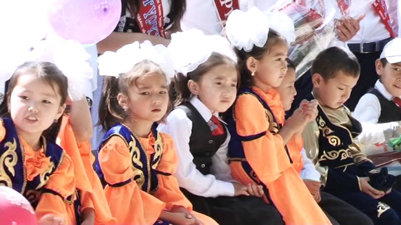 Кадамжай Алга айылы 2016 выпускники шк.М.Горький 11 а кл