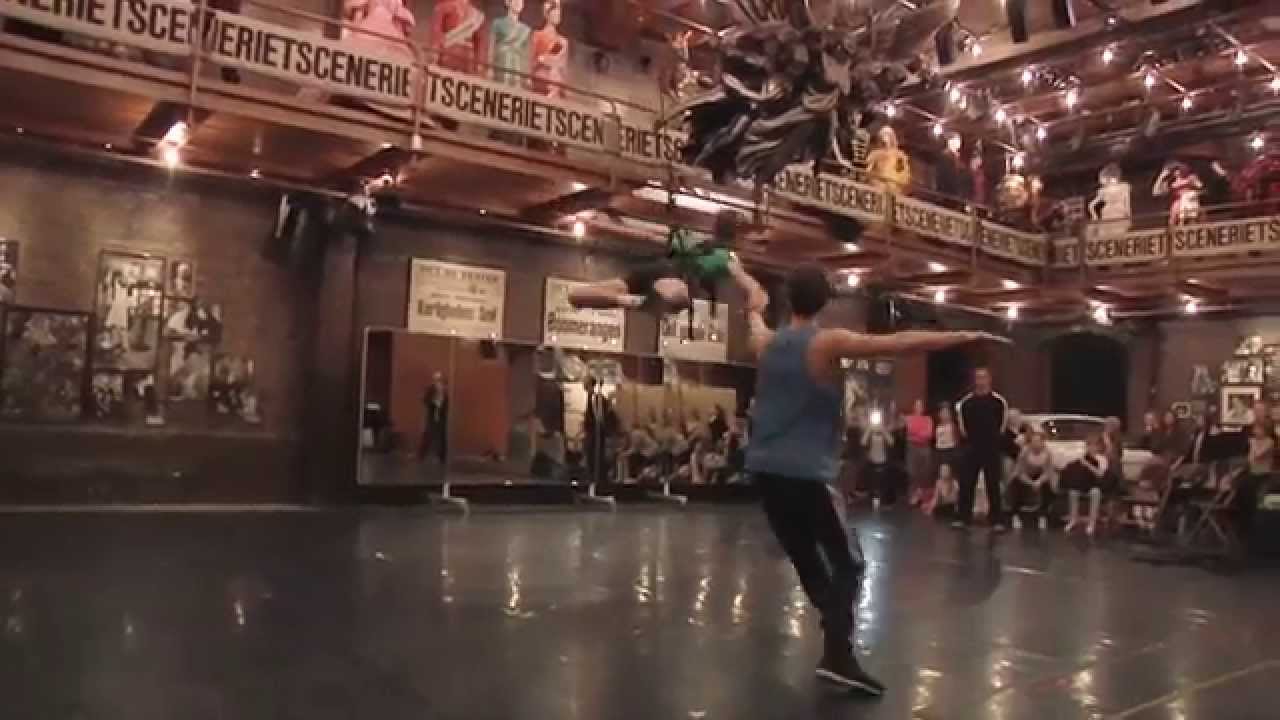 Billy Elliot videodagbog: Flyvetræning