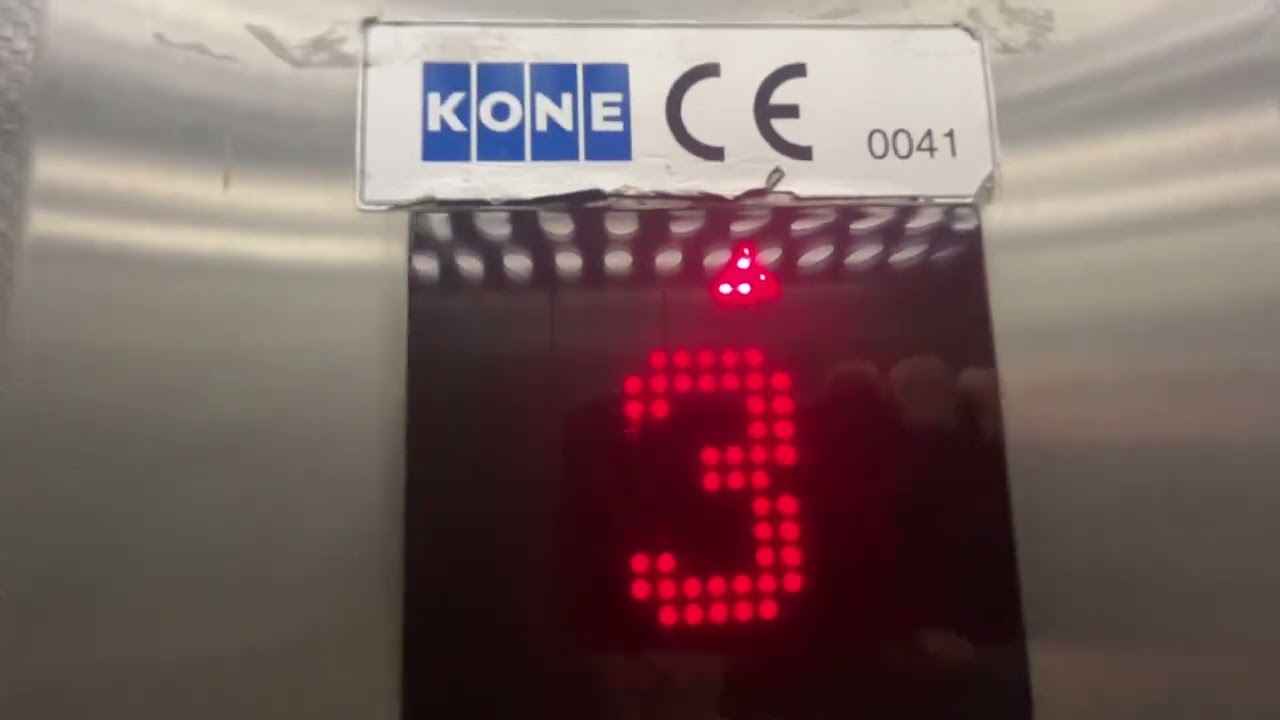 Another lift at John Lewis at WestQuay shopping centre