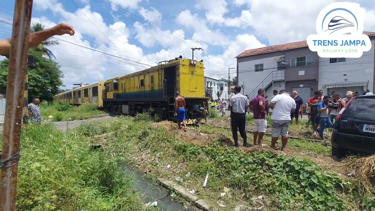 ACIDENTE ENVOLVENDO TREM E CARRO EM BAYEUX