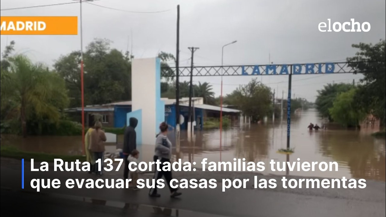 FAMILIAS TUVIERON QUE EVACUAR SUS CASAS POR LAS INUNDACIONES