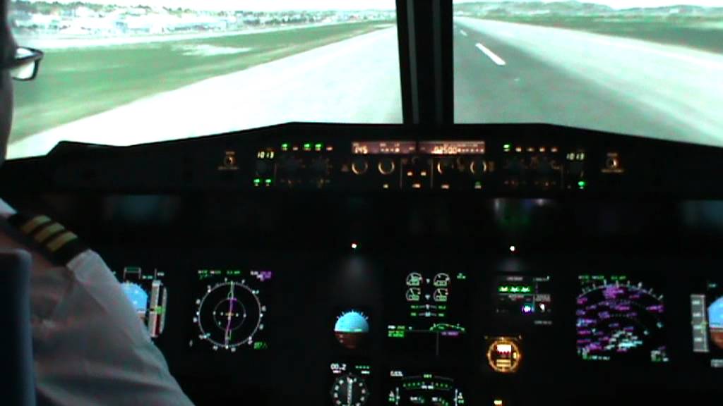 Atterrissage à Nice Cote d'Azur en simulateur avion de ligne