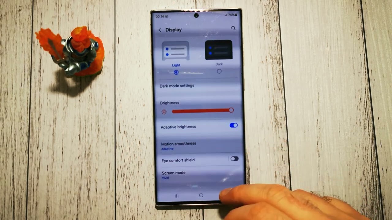 SAMSUNG GALAXY S22 ULTRA: How to turn off adaptive brightness | Quick Guide